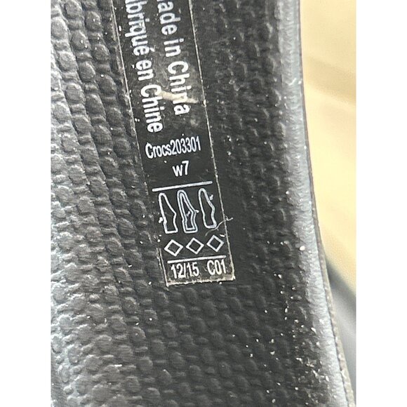 W7 US7 Crocs Iconic  Sienna Shiny Flat Black Womens Comfort Slip On Shoes 203301 - Picture 4 of 6